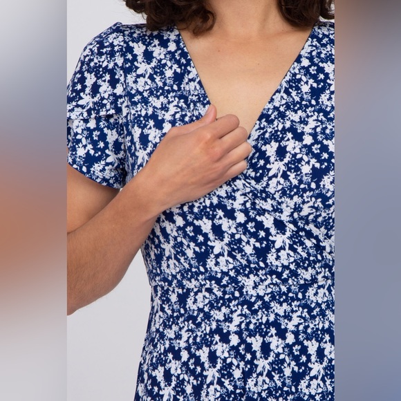 PINKBLUSH l Navy & White Floral High-Low Hem Faux Wrap Dress - Picture 5 of 8